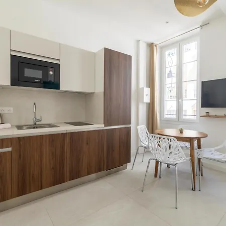 In-Disponible A La Location Apartamento